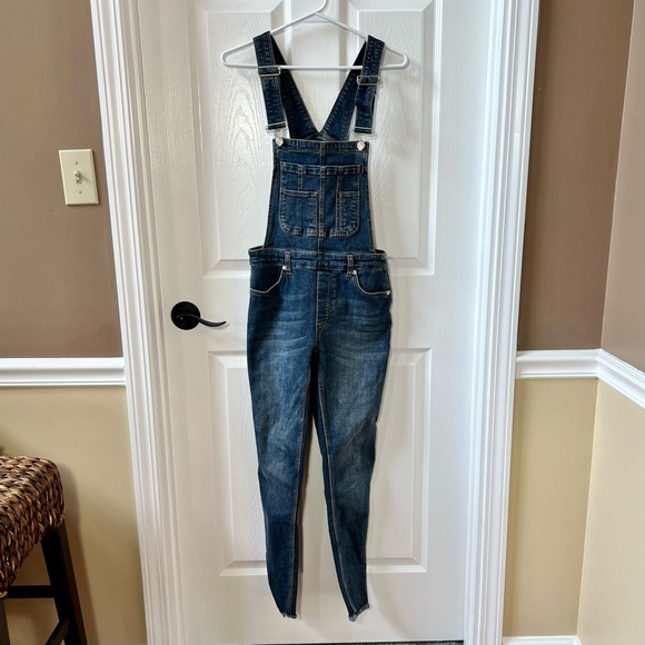 ⭐️ Free People Denim Jean Overalls Coveralls Size 26R - Picture 6 of 13